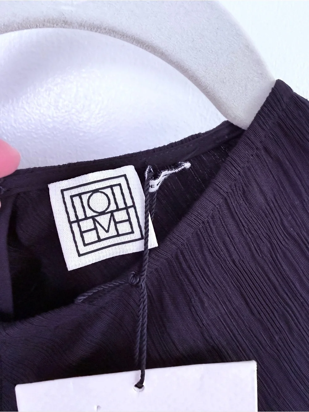 Toteme slouch waist dress black size 32. - Picture 6 of 11